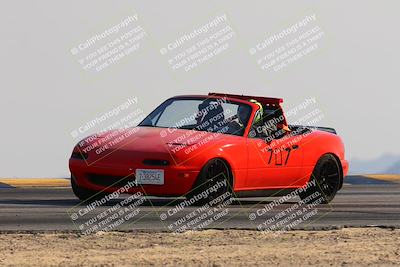 media/Jan-25-2025-SCCA SD (Sat) [[918ace9a21]]/4-Novice/Session 3 (Turn 9)/